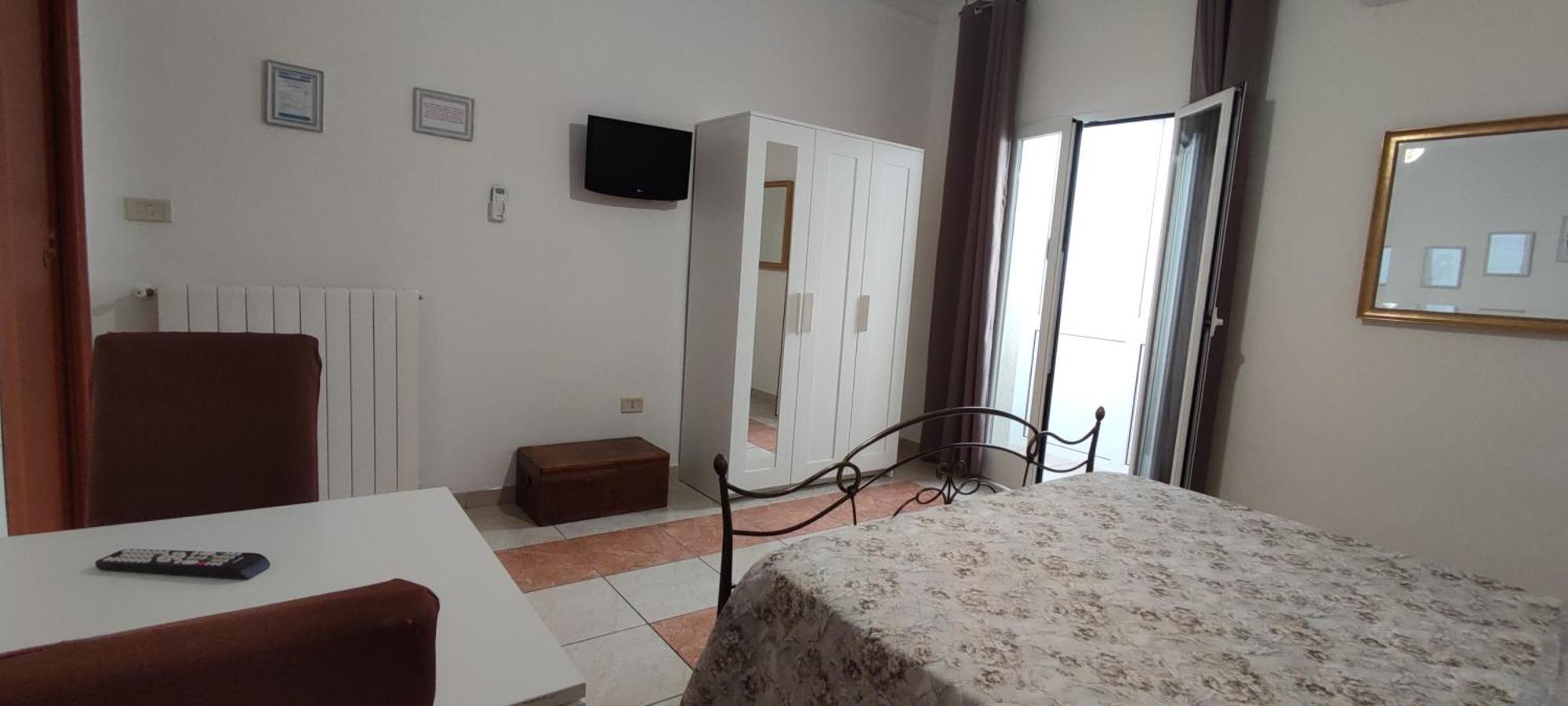 Da Vinci Affittacamere Borgo Taranto Exterior foto
